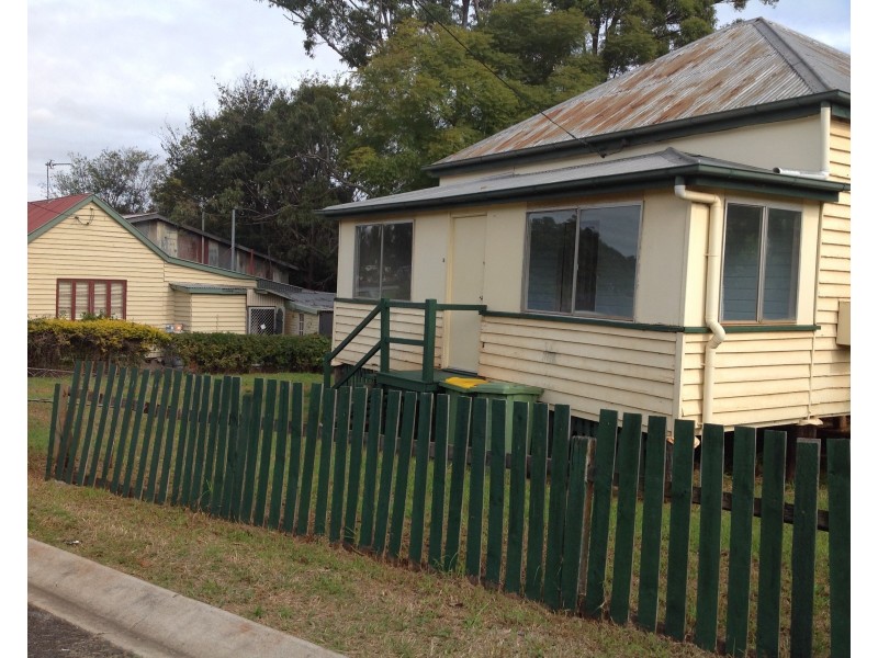 9 Inter Street, North Toowoomba QLD 4350
