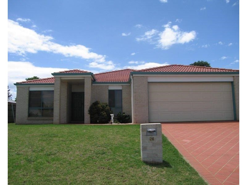 28 Biscay Crescent, Glenvale QLD 4350