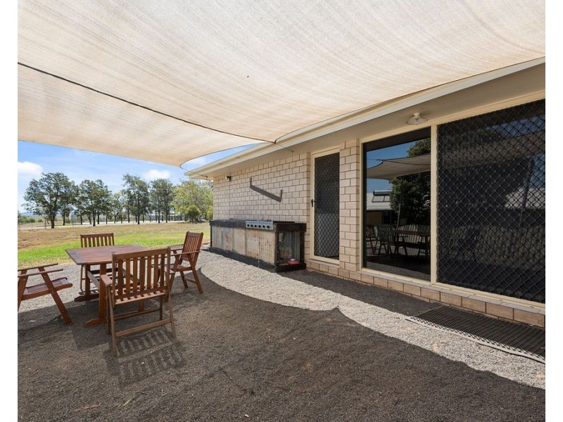 5 Lawmere Court, Kingsthorpe QLD 4400