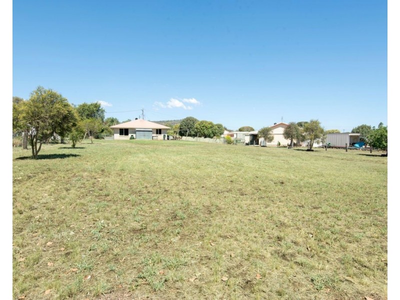 5 Lawmere Court, Kingsthorpe QLD 4400