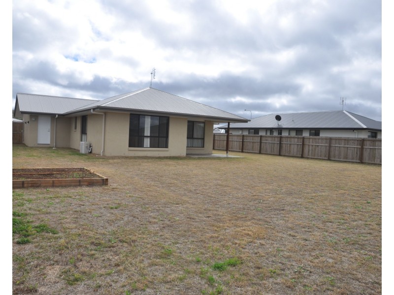 10 Tarcoola Street, Wyreema QLD 4352