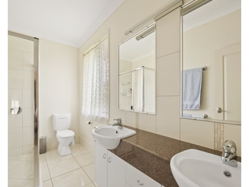 7 McLachlan Drive, Highfields QLD 4352
