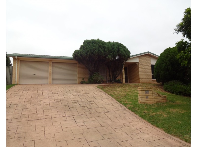 38 Dalzell Crescent, Darling Heights QLD 4350