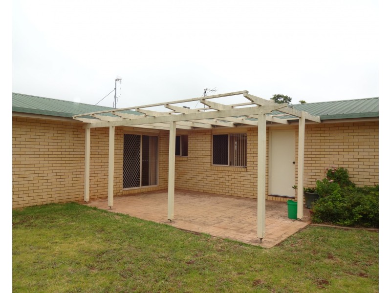 38 Dalzell Crescent, Darling Heights QLD 4350