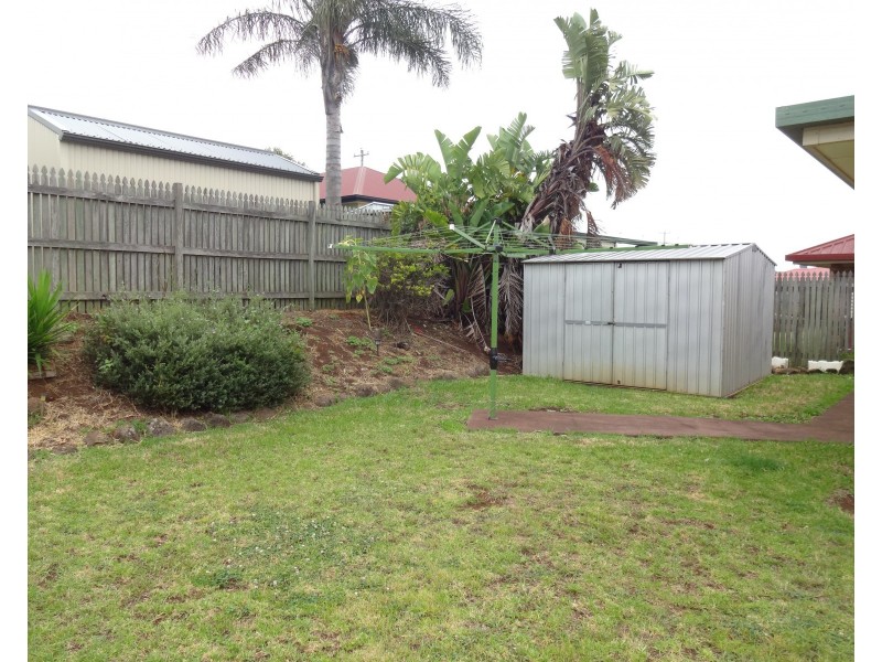 38 Dalzell Crescent, Darling Heights QLD 4350