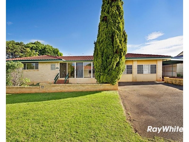 7 Homestead Avenue, Harristown QLD 4350