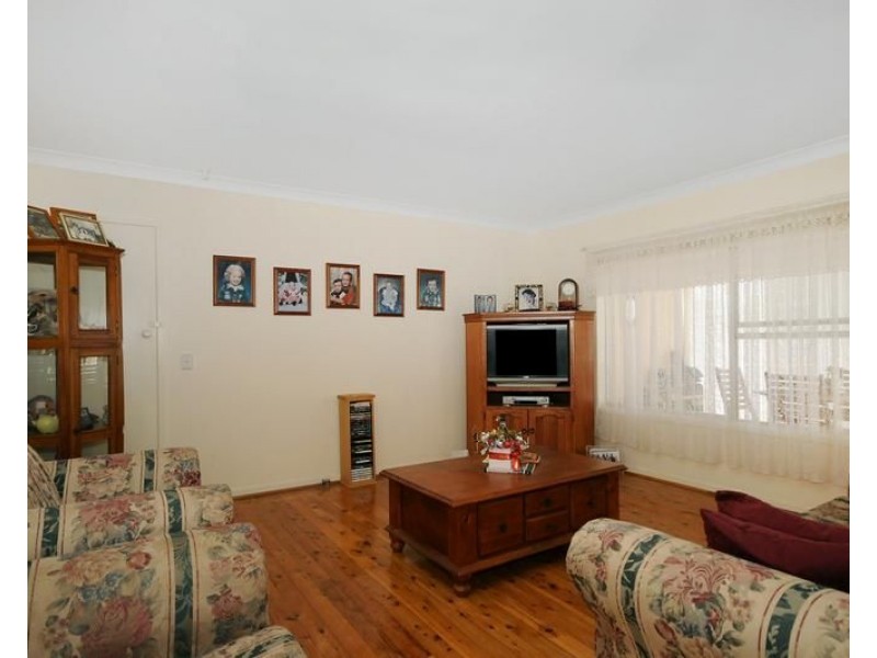 7 Homestead Avenue, Harristown QLD 4350