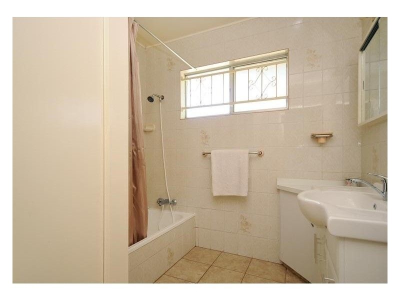 7 Homestead Avenue, Harristown QLD 4350