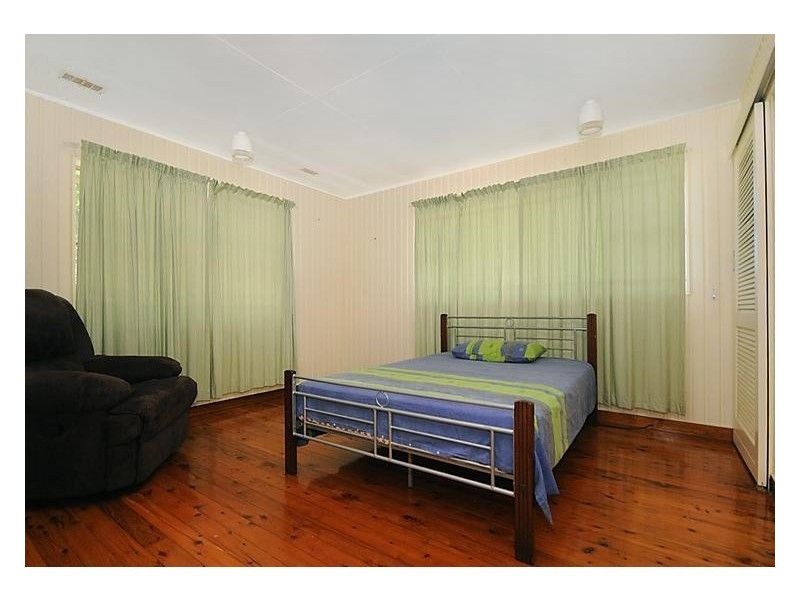 7 Homestead Avenue, Harristown QLD 4350