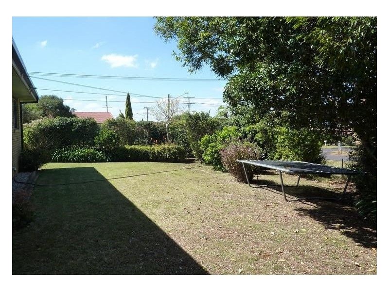 7 Homestead Avenue, Harristown QLD 4350