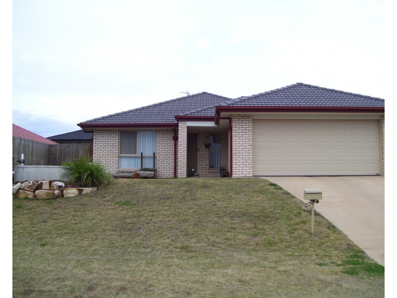 14 Wareena Crescent, Glenvale QLD 4350