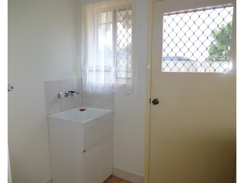 5/299 James Street, Newtown QLD 4350