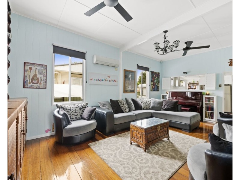 14 Beirne Street, South Toowoomba QLD 4350