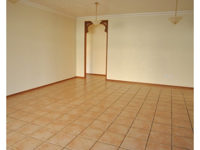 142 Spring Street, Middle Ridge QLD 4350