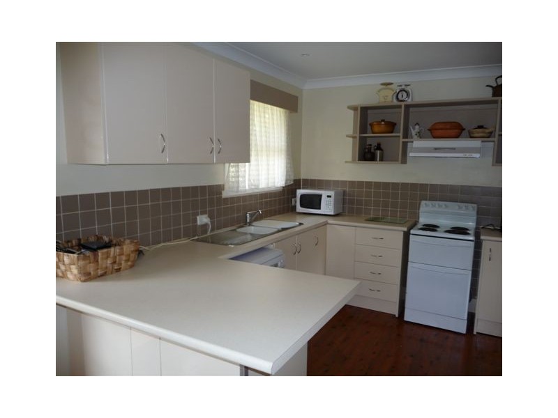 30 Cortess Street, Kearneys Spring QLD 4350