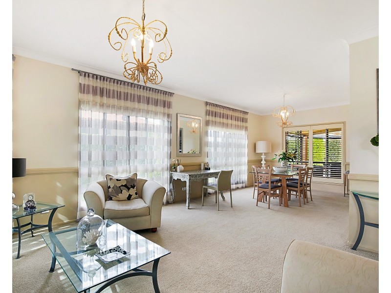 16 Glen Eagles Drive, Middle Ridge QLD 4350