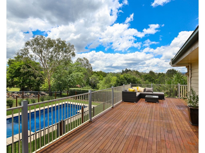 72 Ossian Street, Murphys Creek QLD 4352