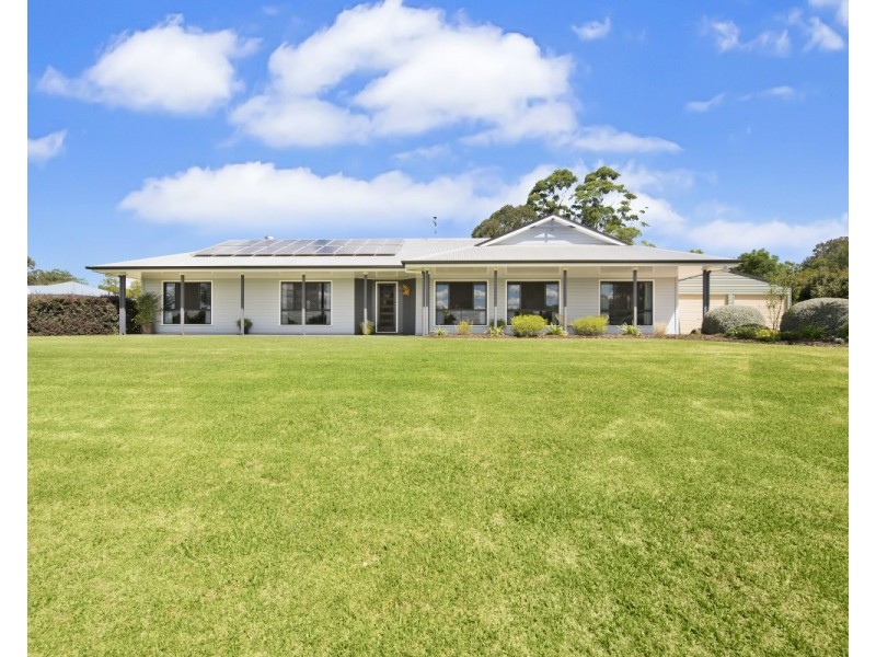 6 Schulz Street, Highfields QLD 4352