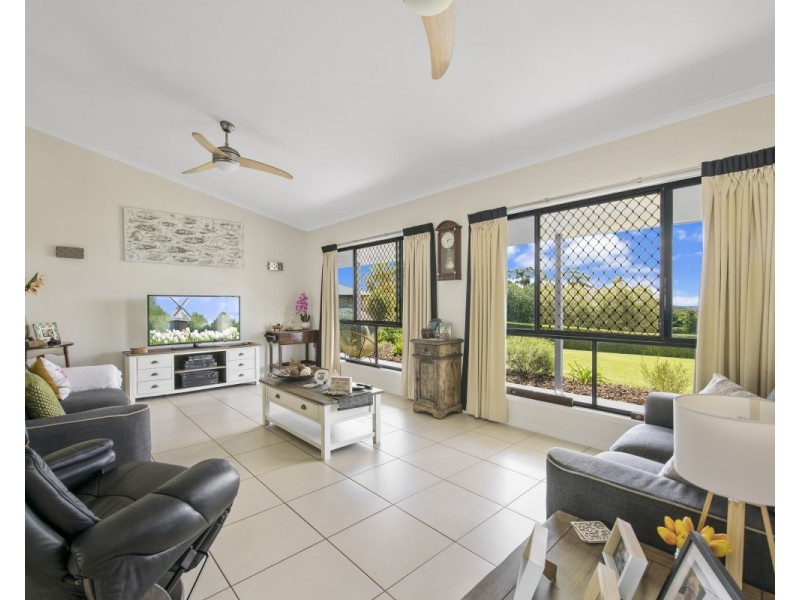 6 Schulz Street, Highfields QLD 4352