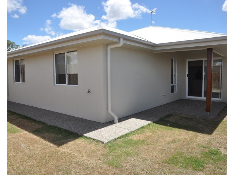 14 McInnes Crescent, Glenvale QLD 4350