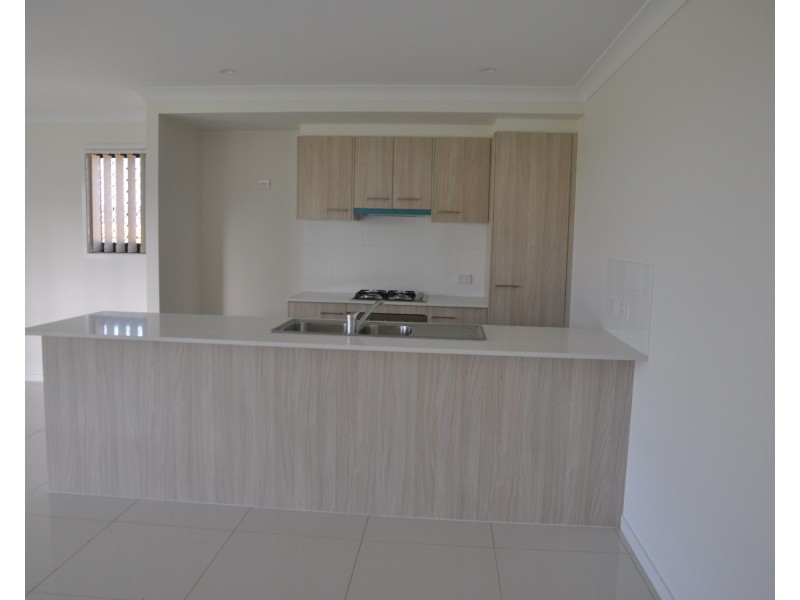 29 Tarcoola Street, Wyreema QLD 4352