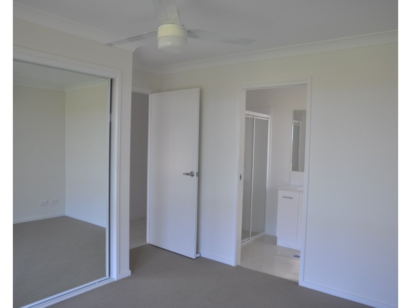 29 Tarcoola Street, Wyreema QLD 4352