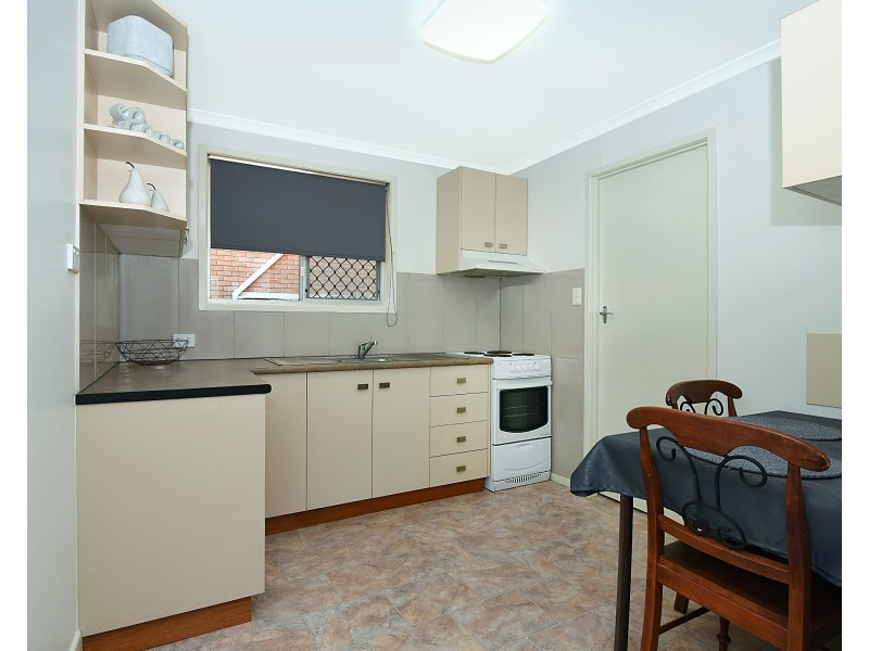 22 Tourist Road, East Toowoomba QLD 4350