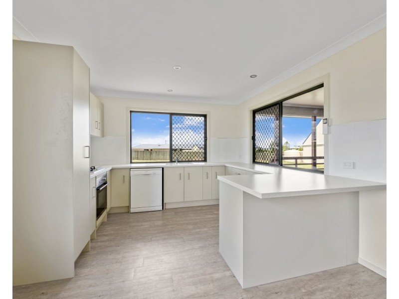 25 Murton Street, Nobby QLD 4360