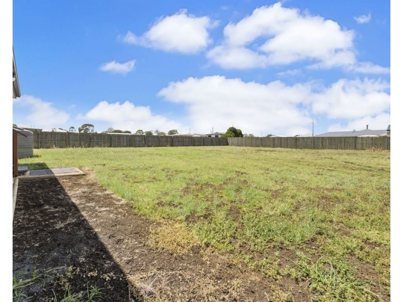 25 Murton Street, Nobby QLD 4360