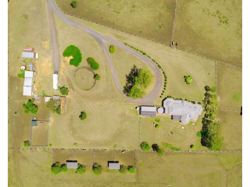1077 Warrego Highway, Charlton QLD 4350