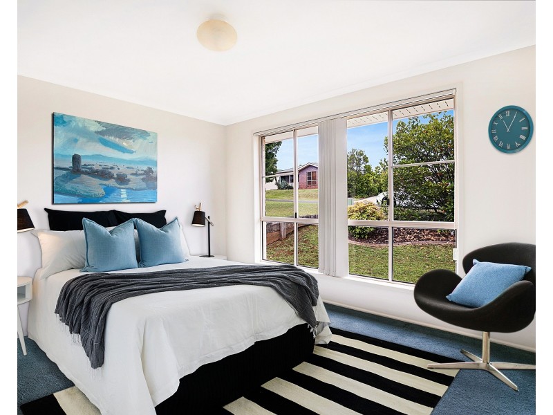 15 Evergreen Court, Glenvale QLD 4350