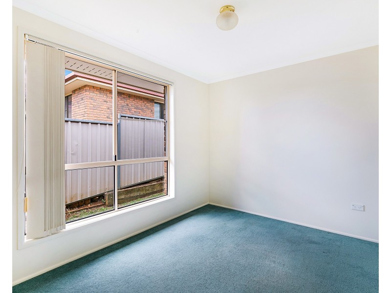 15 Evergreen Court, Glenvale QLD 4350