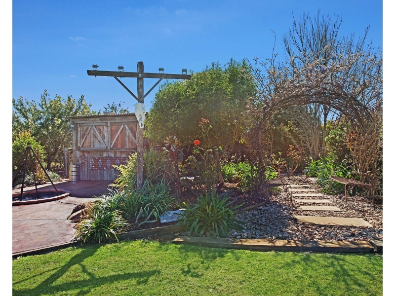 124 Harch Road, Highfields QLD 4352