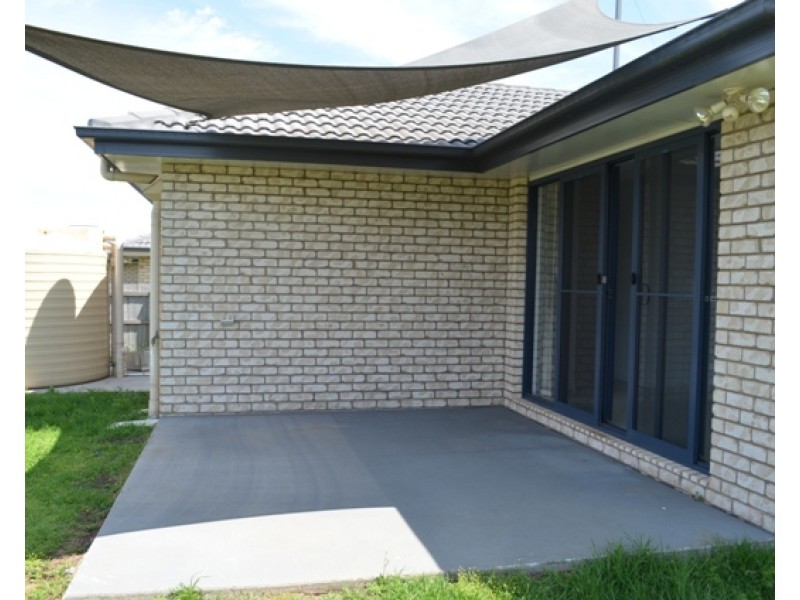 18 Bellara Drive, Harristown QLD 4350