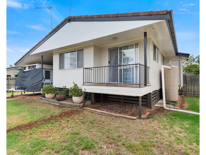20 Milligan Street, Oakey QLD 4401