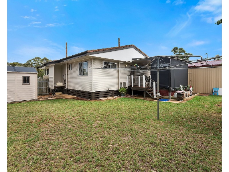 20 Milligan Street, Oakey QLD 4401