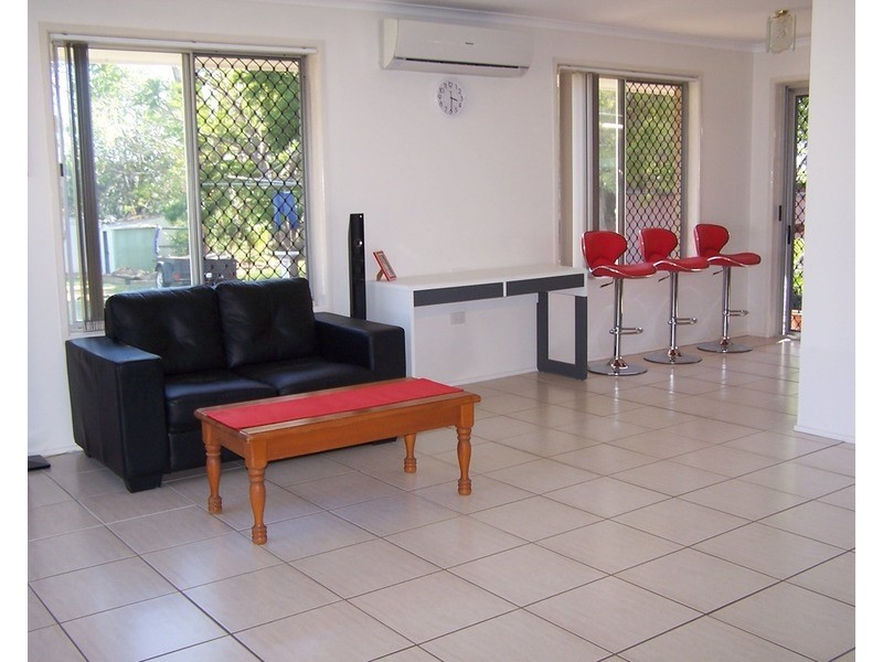 2 George Street, Kingsthorpe QLD 4400