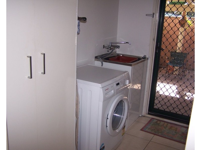 2 George Street, Kingsthorpe QLD 4400