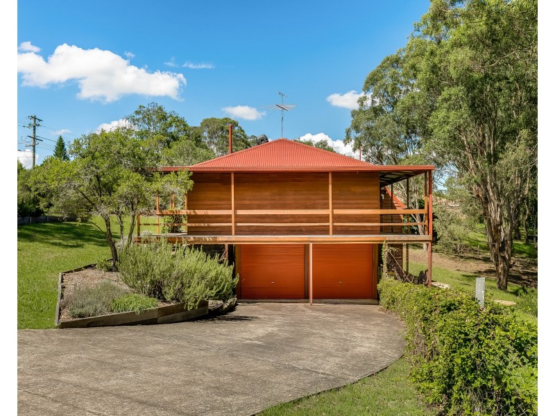 12 Dippel Street, Middle Ridge QLD 4350