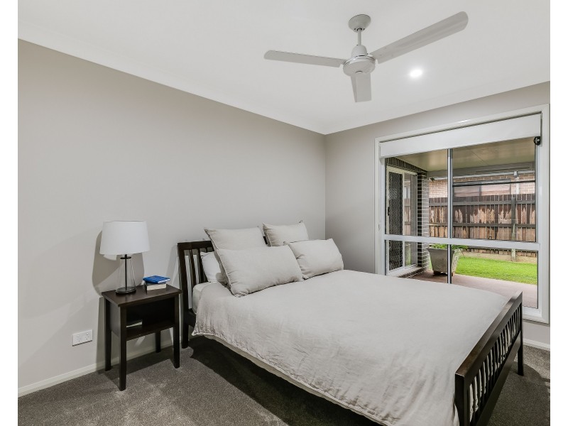 53 Entabeni Drive, Kearneys Spring QLD 4350