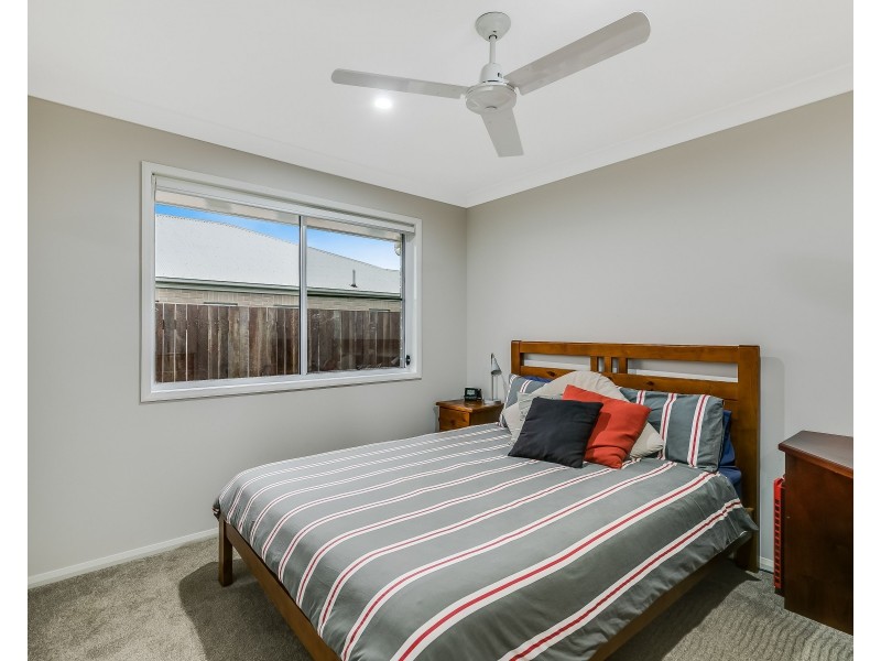 53 Entabeni Drive, Kearneys Spring QLD 4350