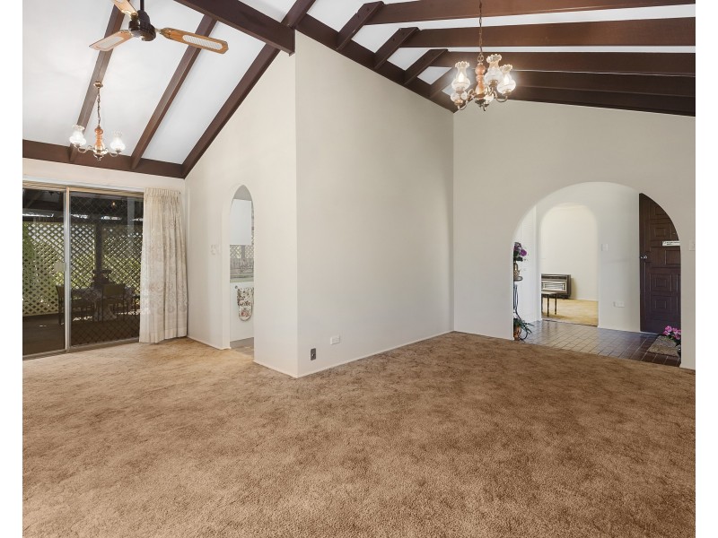 39 Toowoomba Road, Oakey QLD 4401