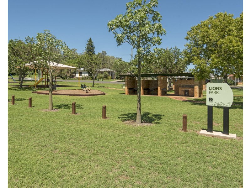 39 Toowoomba Road, Oakey QLD 4401