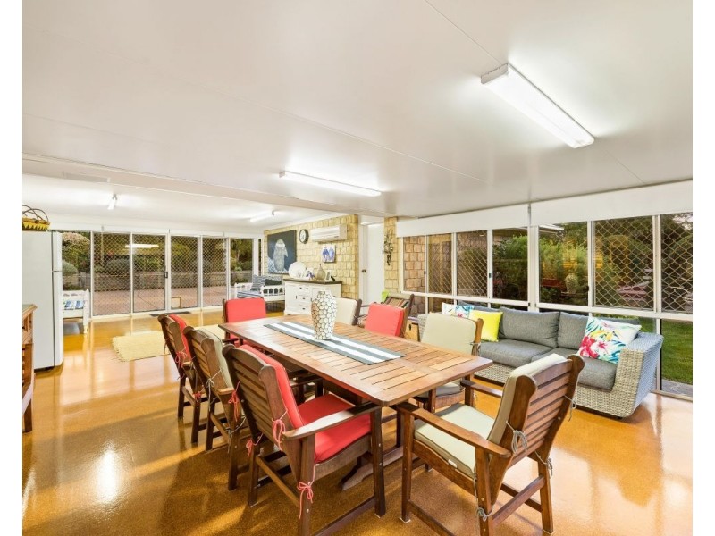 336 Hursley Road, Glenvale QLD 4350