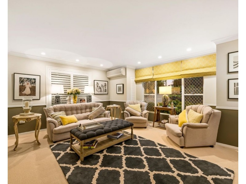 336 Hursley Road, Glenvale QLD 4350