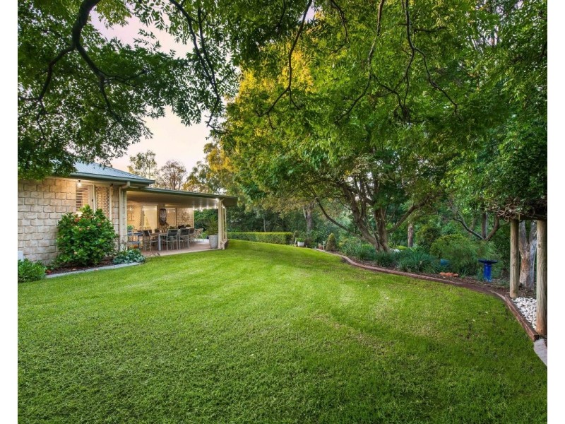 336 Hursley Road, Glenvale QLD 4350