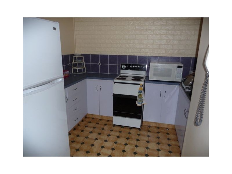 3/1 Whichello Street, Newtown QLD 4350