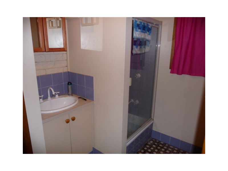 3/1 Whichello Street, Newtown QLD 4350