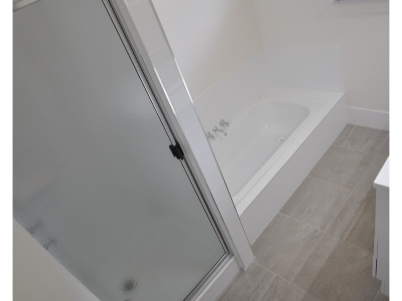 4 Aberdeen Street, Rangeville QLD 4350