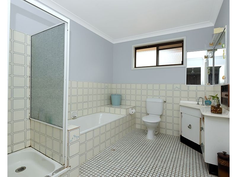 9 Moran Street, Wilsonton QLD 4350